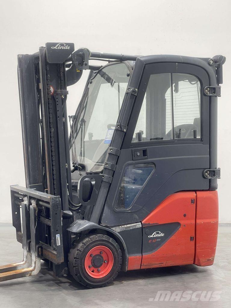 Linde E12-02-386 Stivuitor electric