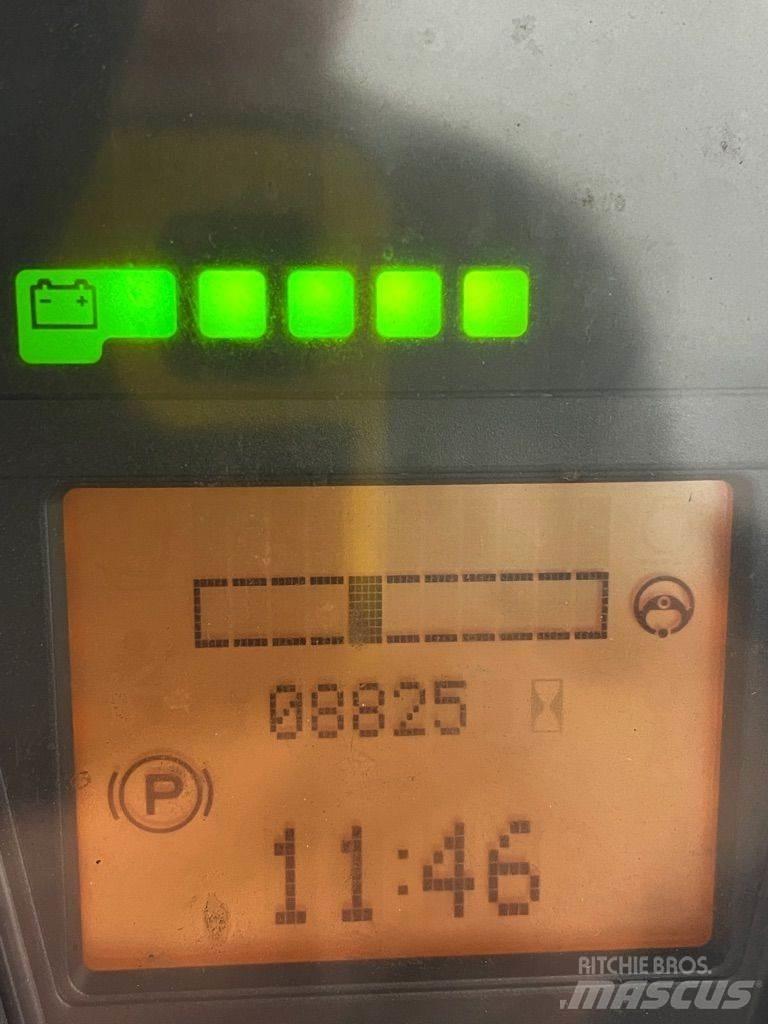 Linde E16-386-EVO Stivuitor electric