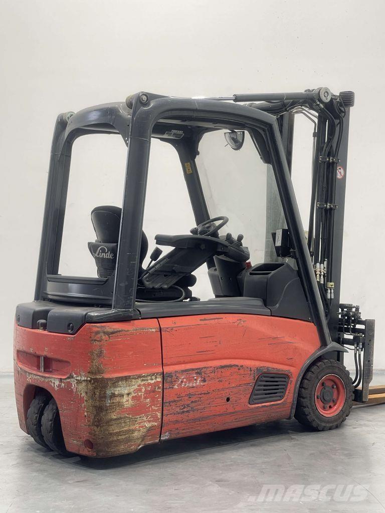 Linde E16L-01-386 Stivuitor electric