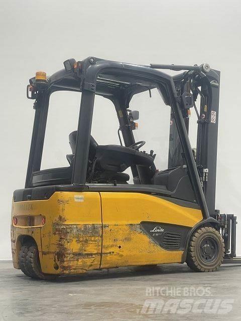 Linde E16L-02 Stivuitor electric