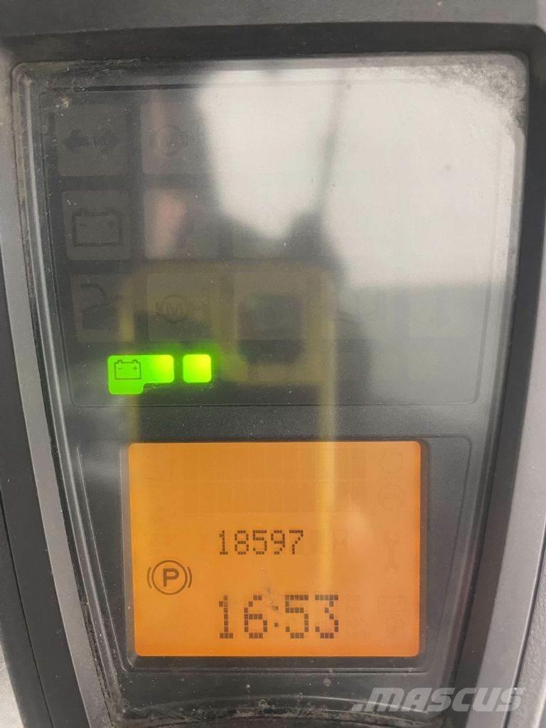 Linde E16L-02-386 Stivuitor electric