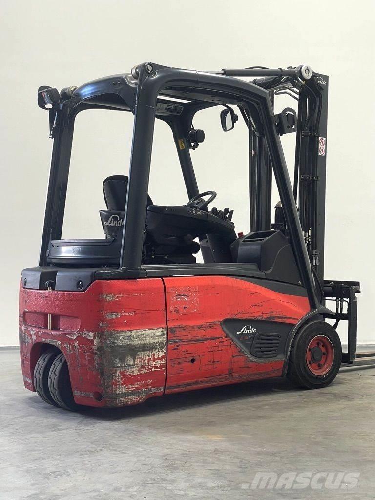 Linde E16L-386-EVO Stivuitor electric