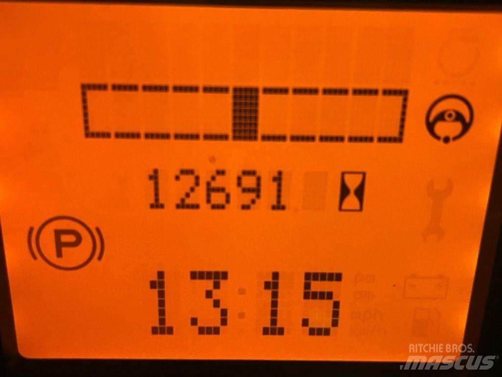 Linde E16L-386-EVO Stivuitor electric