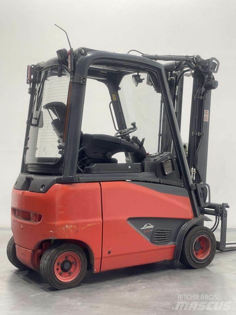 Linde E20PH-02-386 Stivuitor electric