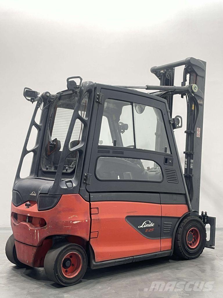Linde E25L-01-387 Stivuitor electric