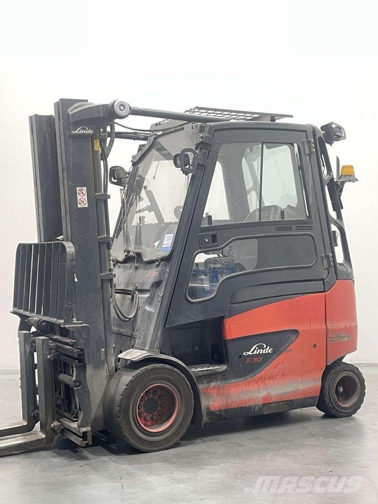 Linde E30H-01/600-387 Stivuitor electric
