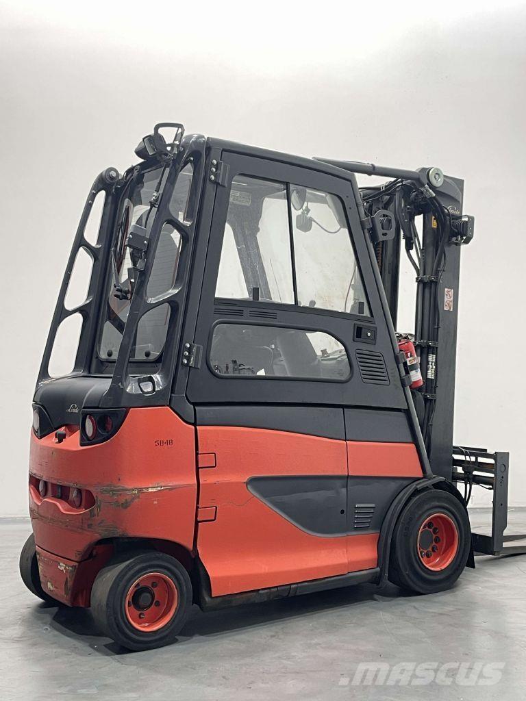 Linde E30H-01/600-387 Stivuitor electric