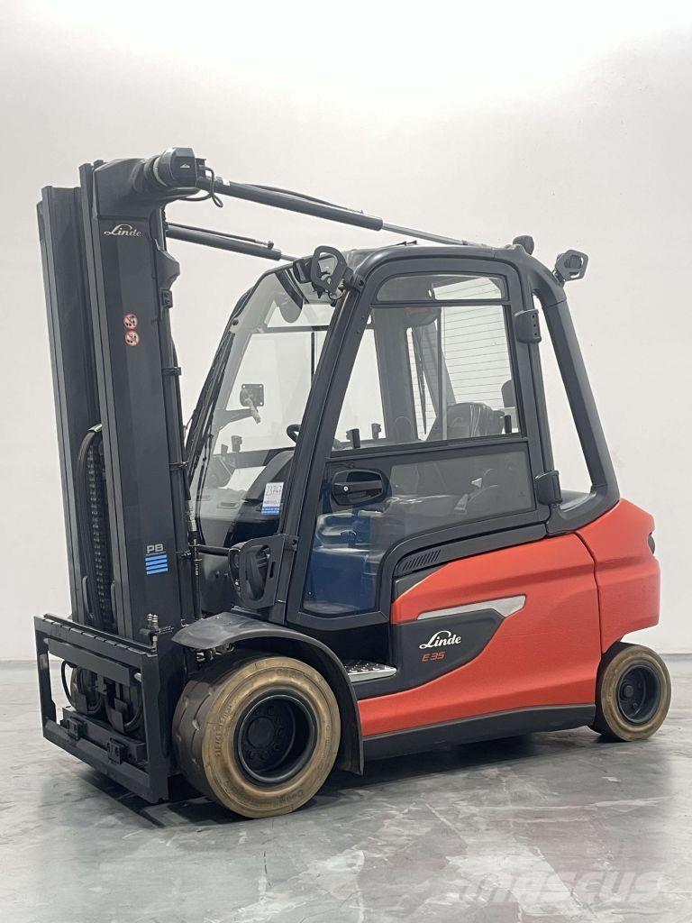 Linde E35L-01-1252 Stivuitor electric