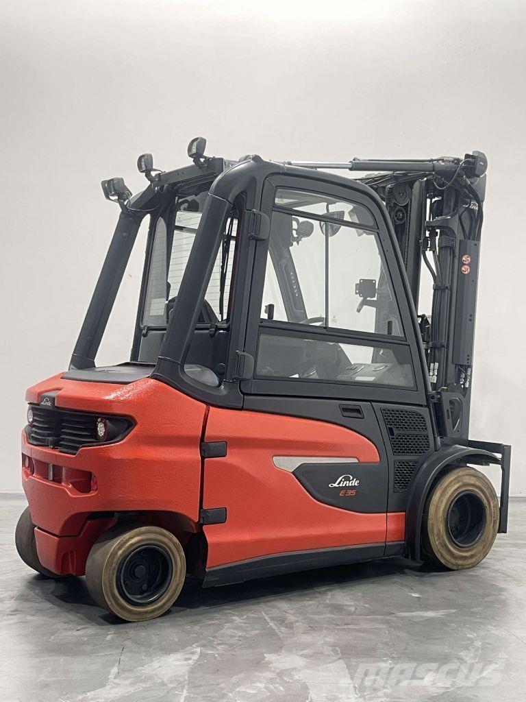 Linde E35L-01-1252 Stivuitor electric