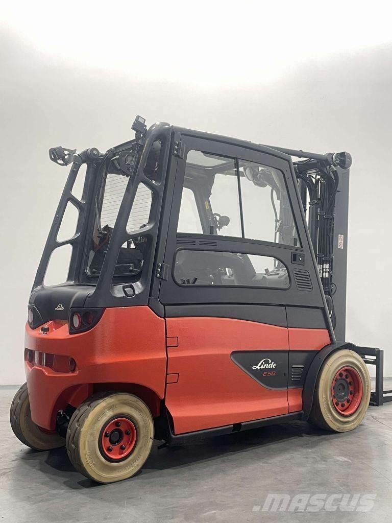 Linde E50HL-01-388 Stivuitor electric
