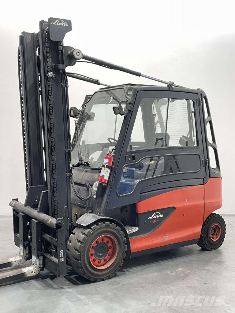 Linde E50HL-01-388 Stivuitor electric
