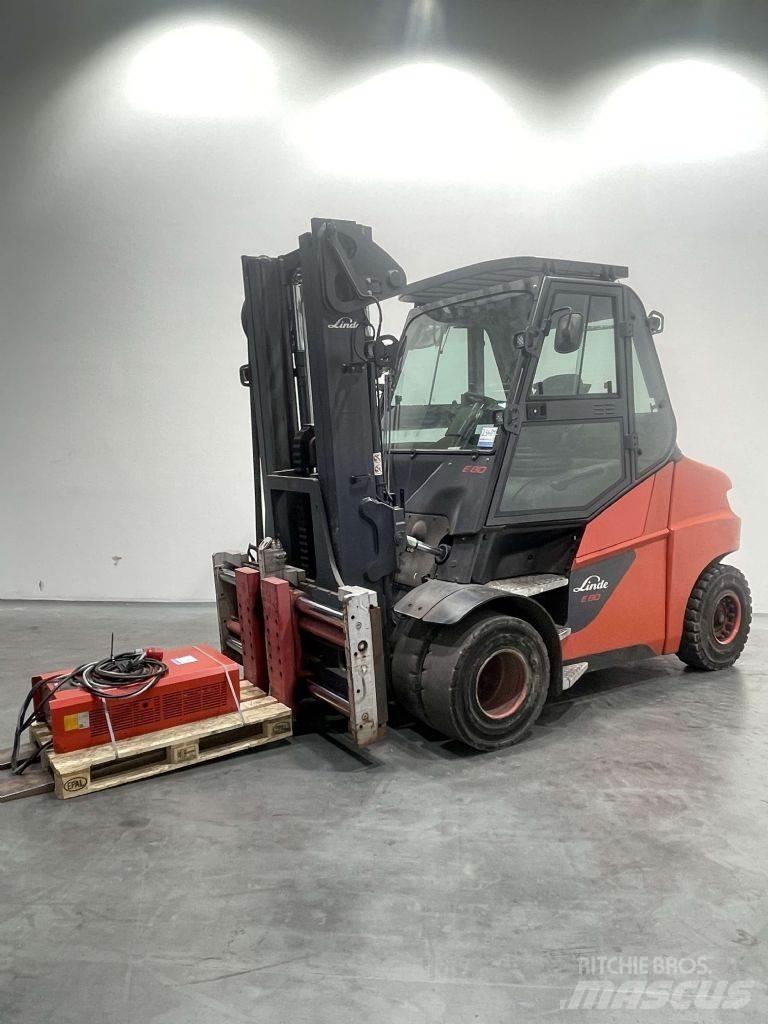 Linde E80-01/900-1279 Stivuitor electric