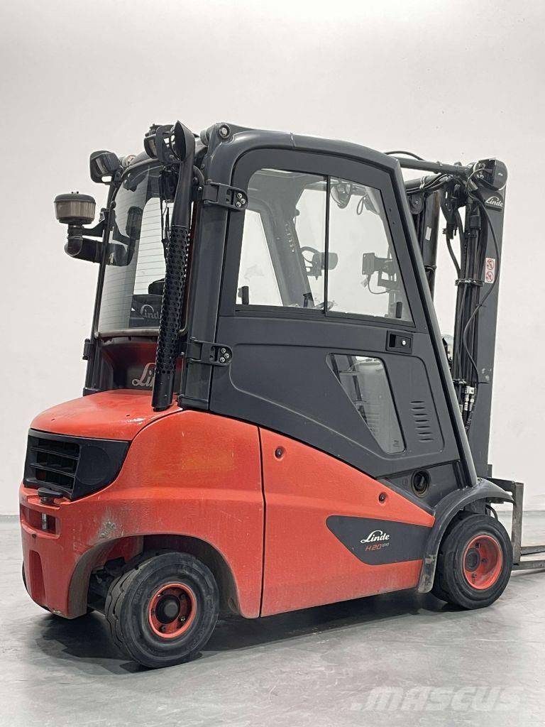 Linde H20D-02-391 Stivuitor diesel