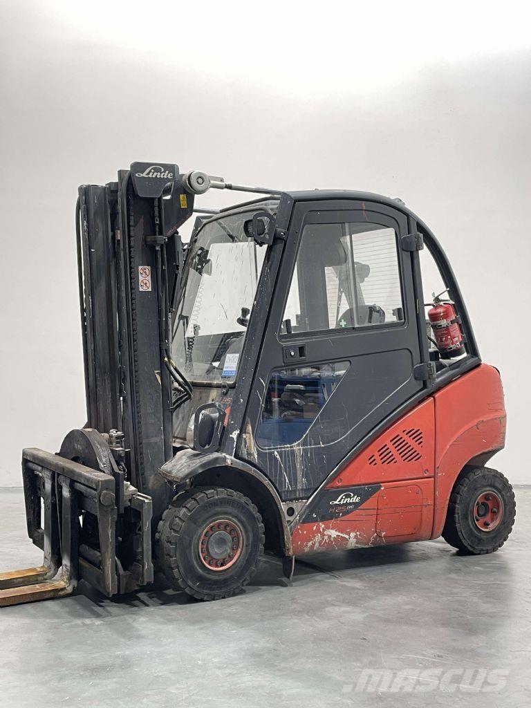 Linde H25D-02-392 Stivuitor diesel
