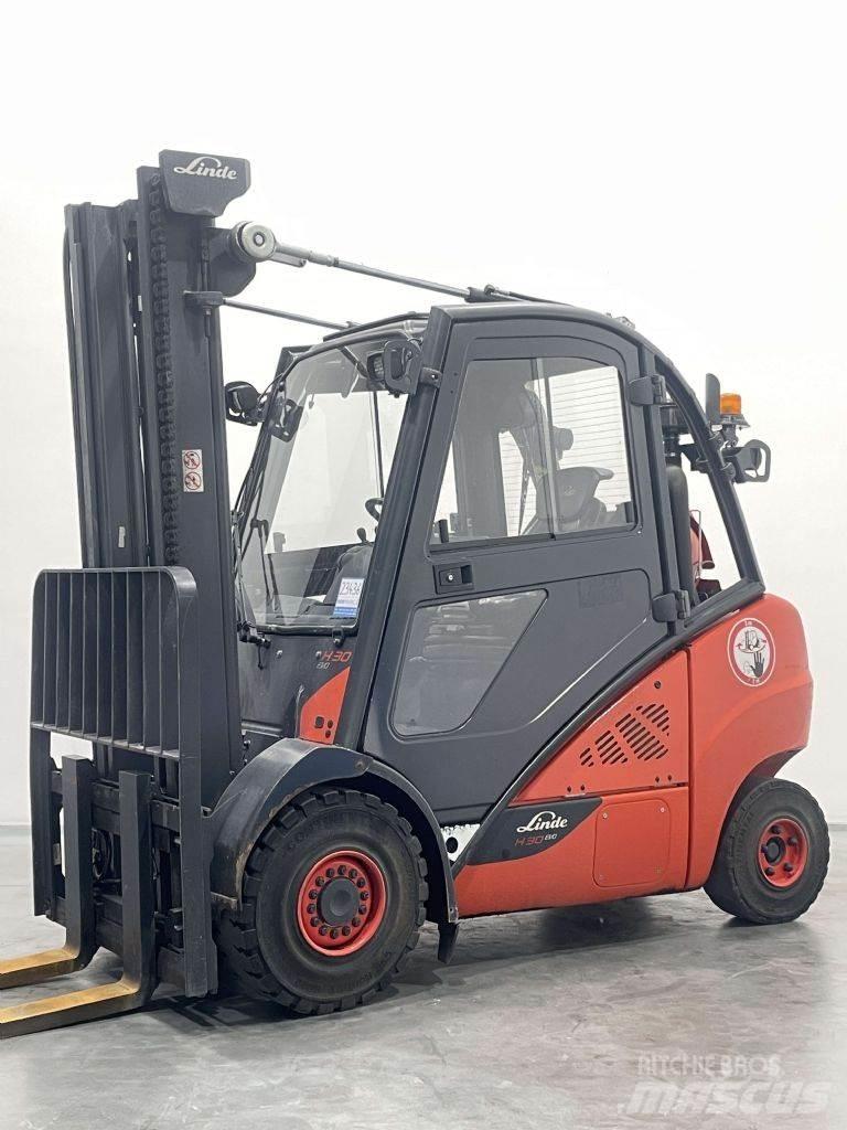 Linde H30T-02-393 Stivuitor GPL