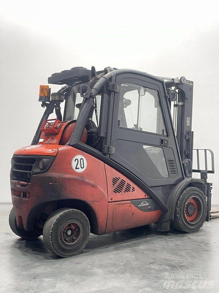 Linde H30T-02-393 Stivuitor GPL
