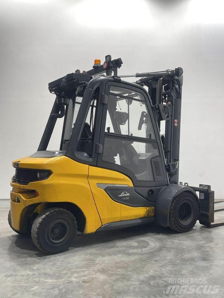 Linde H35D-01-1202 Stivuitor diesel
