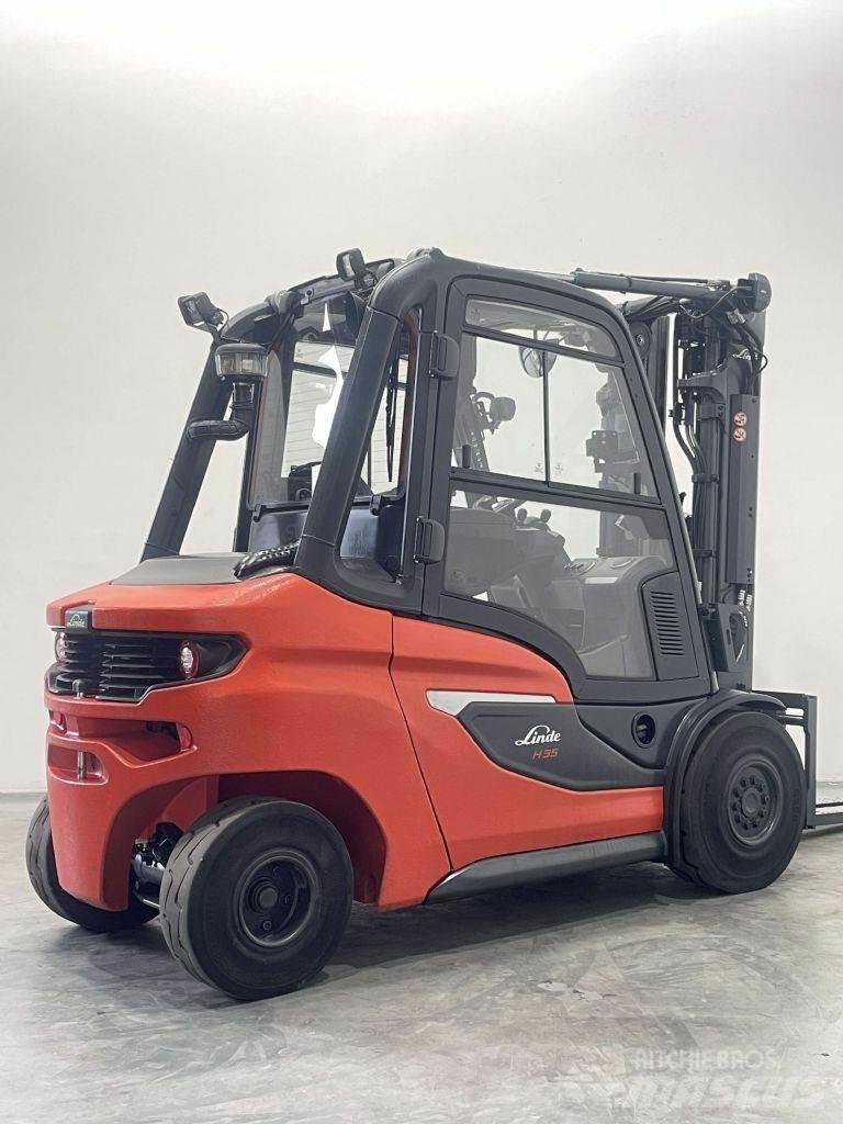 Linde H35D-01-1202 Stivuitor diesel