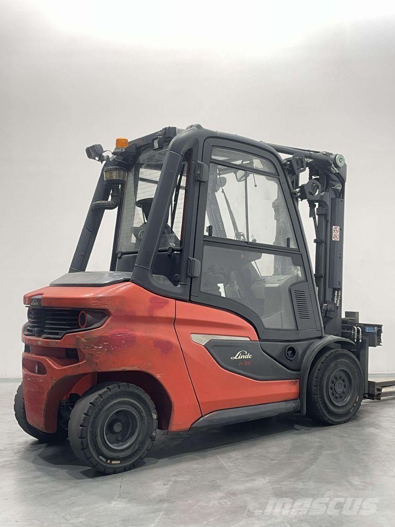 Linde H35D-01-1202 Stivuitor diesel