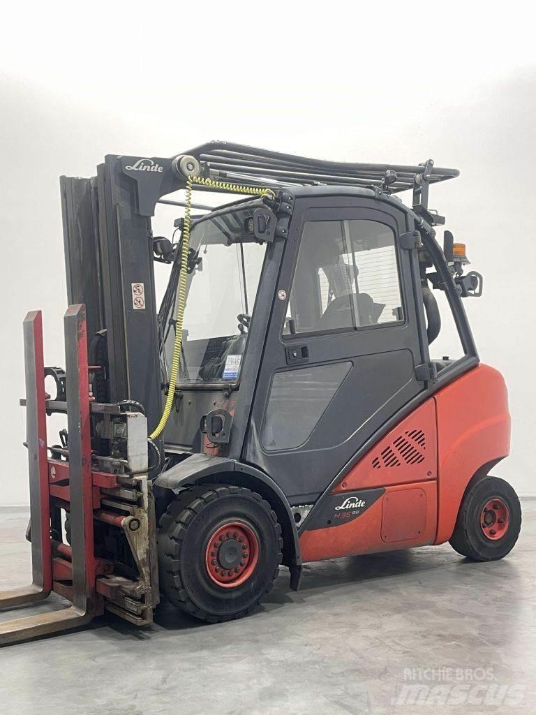 Linde H35D-02-393 Stivuitor diesel