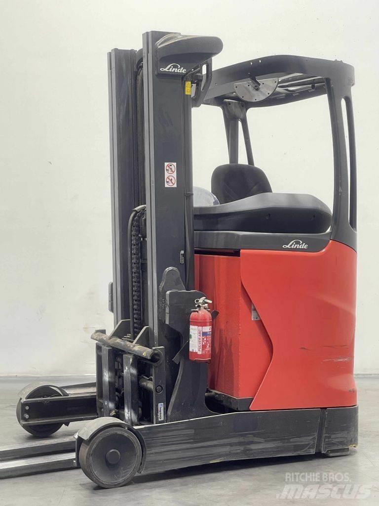 Linde R12B-1120 Stivuitor cu catarg retractabil