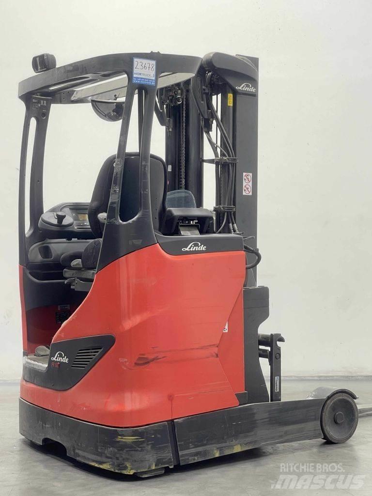 Linde R12B-1120 Stivuitor cu catarg retractabil