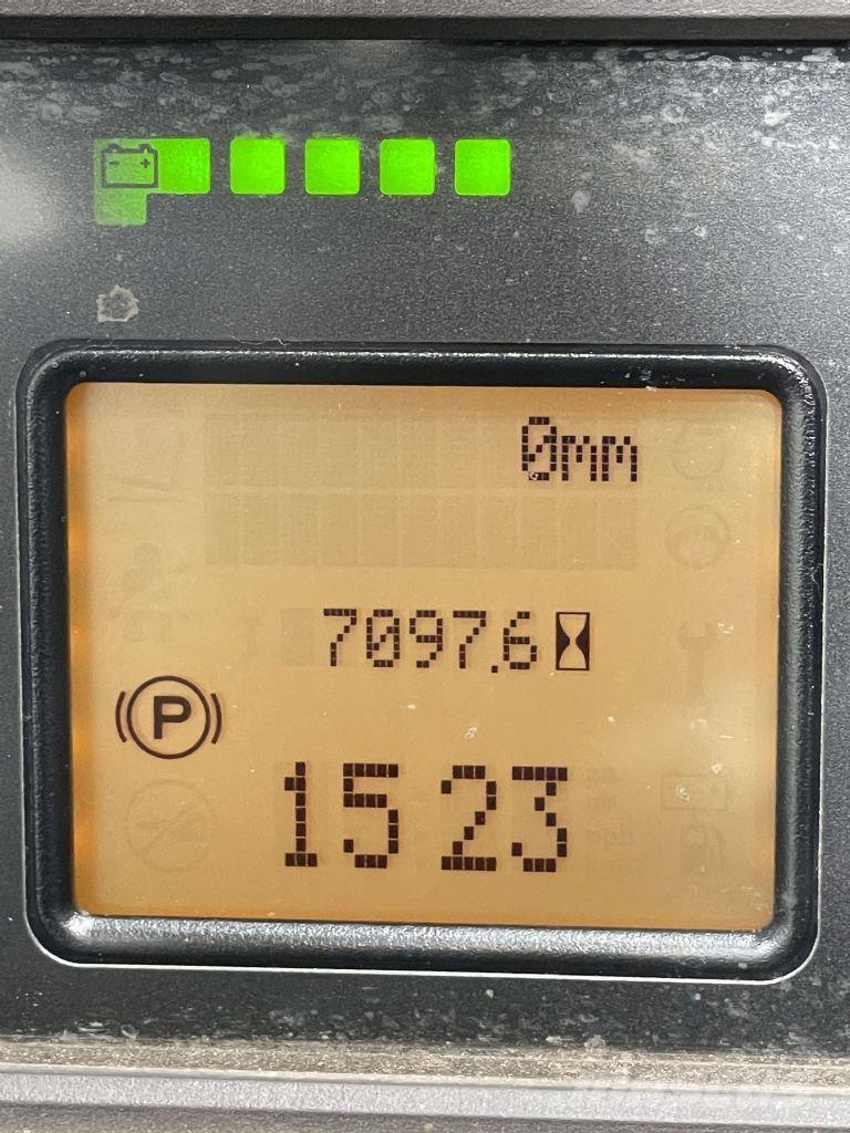 Linde R16-1120 Stivuitor cu catarg retractabil