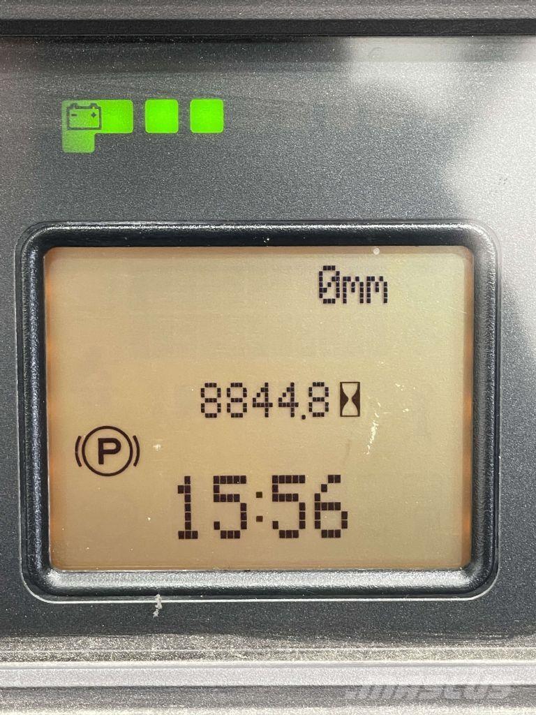 Linde R16HD-1120 Stivuitor cu catarg retractabil