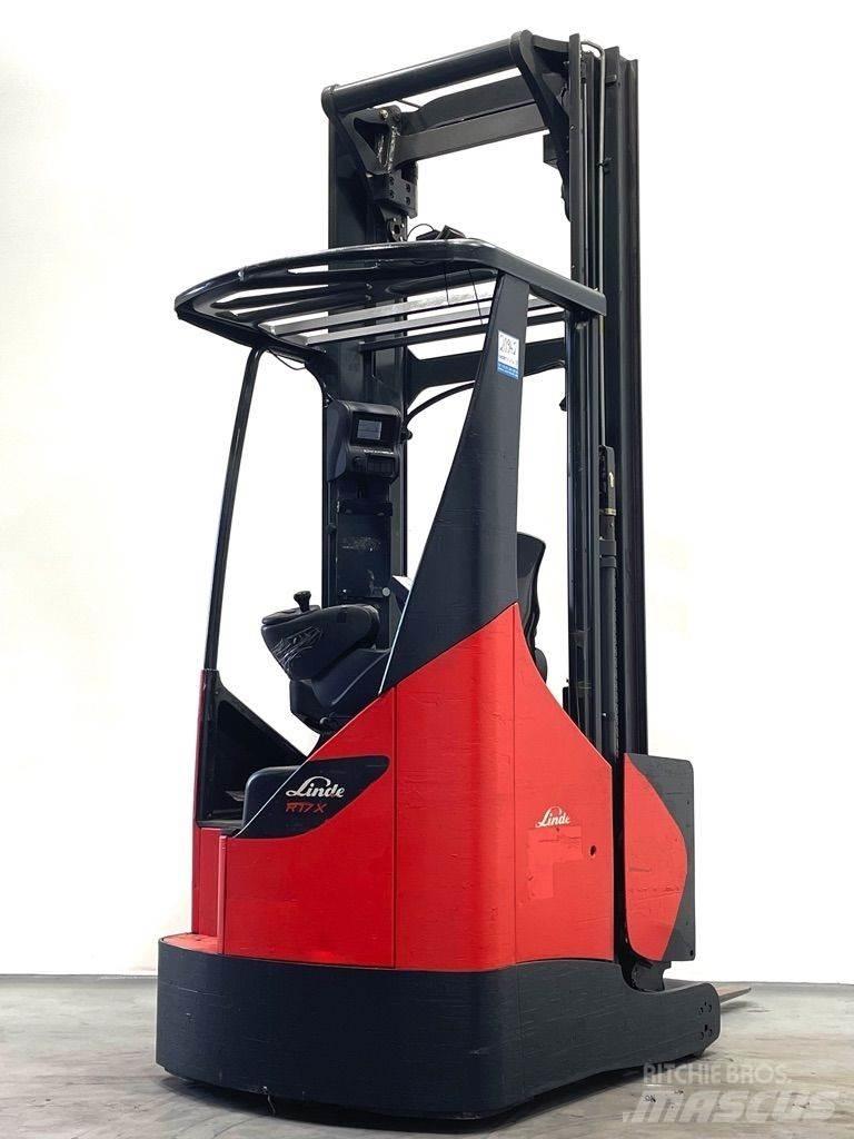 Linde R17X-116 Stivuitor cu catarg retractabil