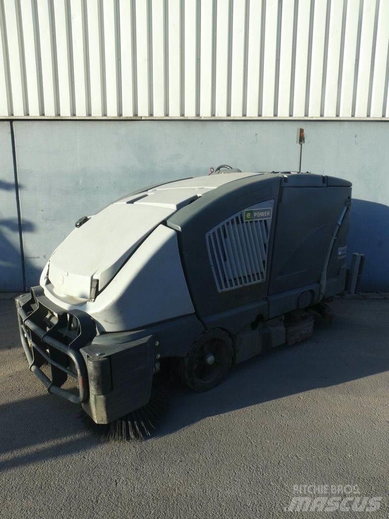 Nilfisk CS7000 1200B Maturatori