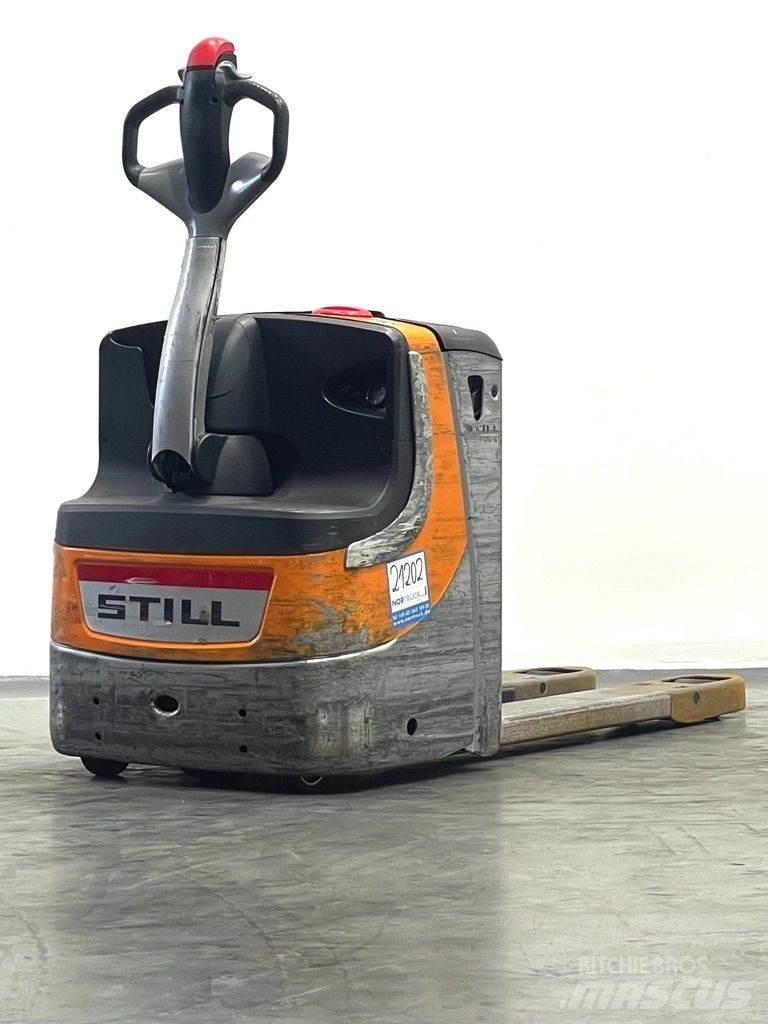 Still EXU16 AC Transpaleta manuala