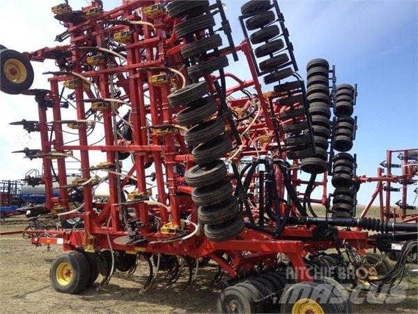 Bourgault 5710 Perforatoare