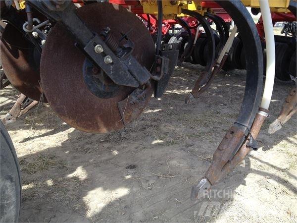 Bourgault 5710 Perforatoare