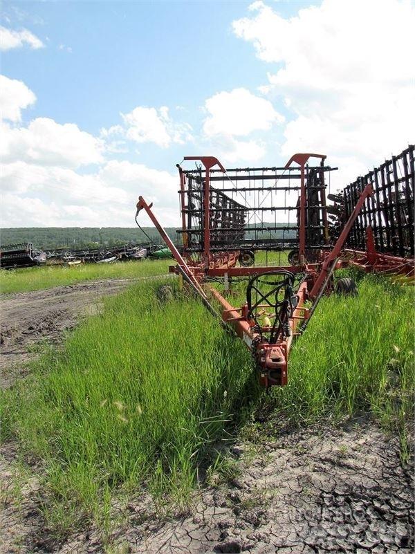 Bourgault 6000 Grape
