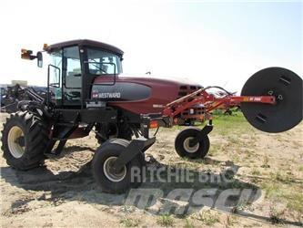 MacDon M150 Utilaj de răvăşit fân