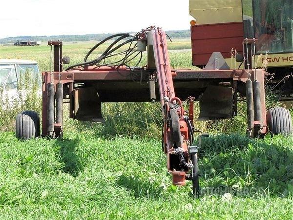 New Holland 1475 Cositoare de iarba cu umidificator