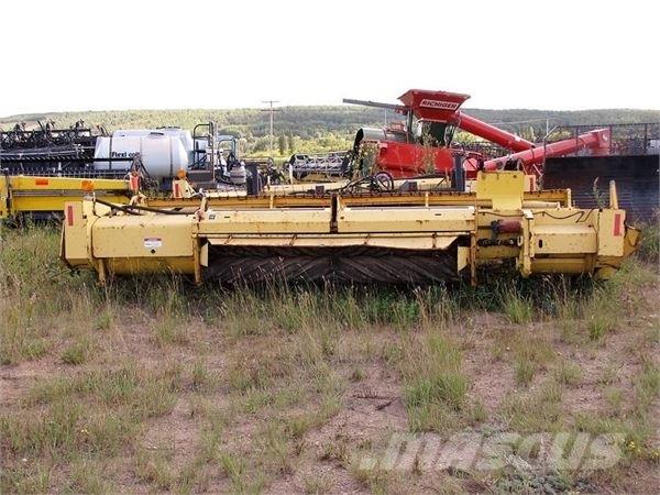 New Holland 2216 Cositoare de iarba cu umidificator