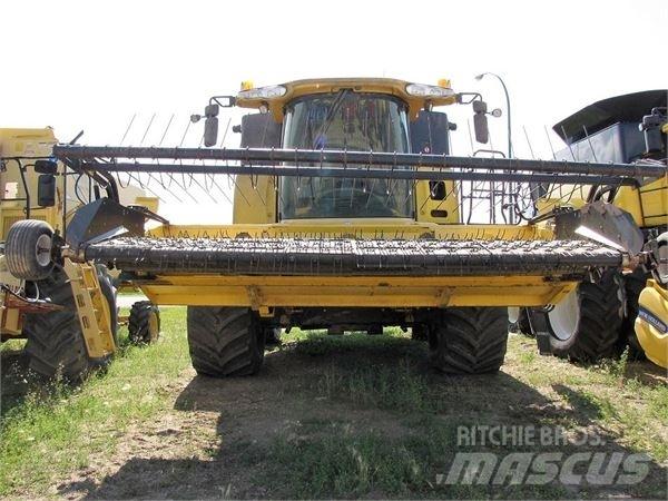 New Holland CX860 Combine de secerat