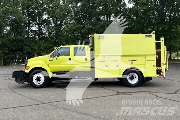 Ford F750 SD Utilaje construcții - Altele