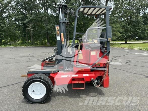 Moffett M5500P Stivuitoare montate pe camioane