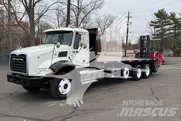Moffett M8 55.4 Stivuitoare montate pe camioane