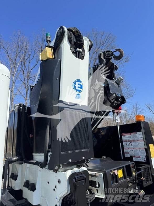 Peterbilt 348 Camioane platforma/prelata