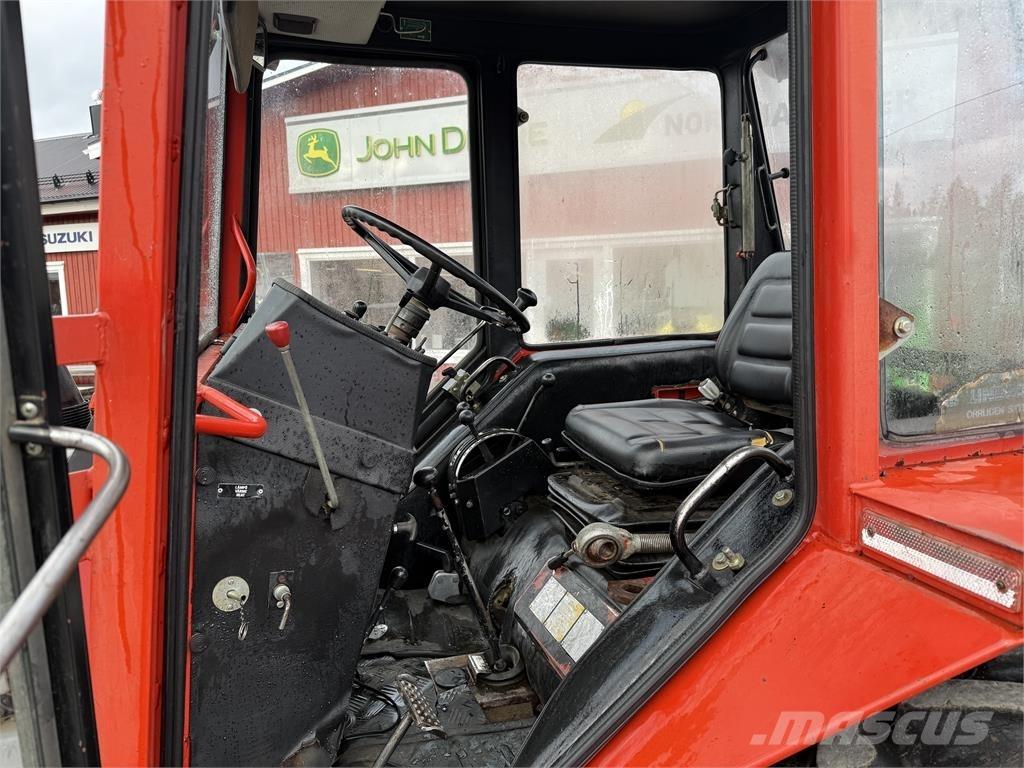 Belarus 825 Tractoare