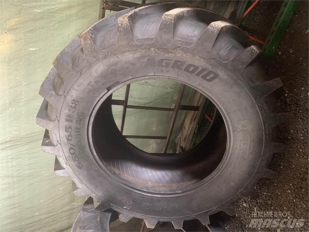  Däck Agrölo 650/65 R38 Roti