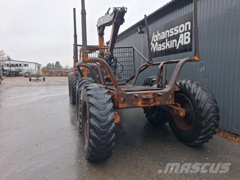 Hemek 650 8-HJULS DRIFT Incarcator pe pneuri