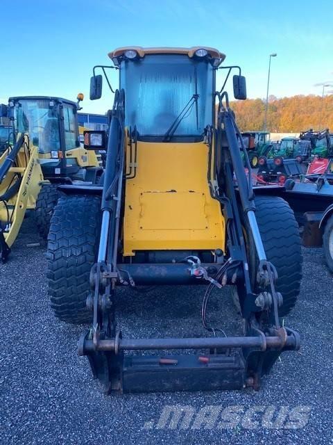 JCB 412S LASTMASKIN Incarcator pe pneuri