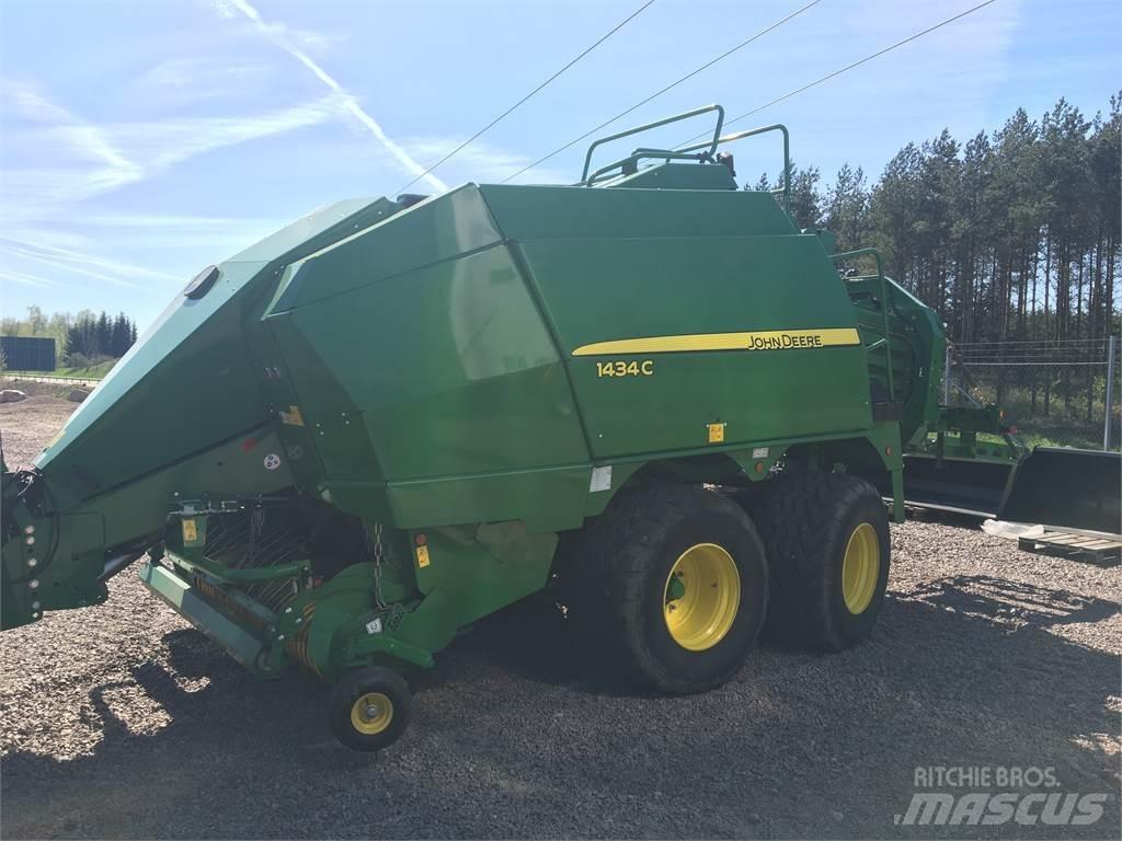 John Deere 1434 Masina de balotat cilindric