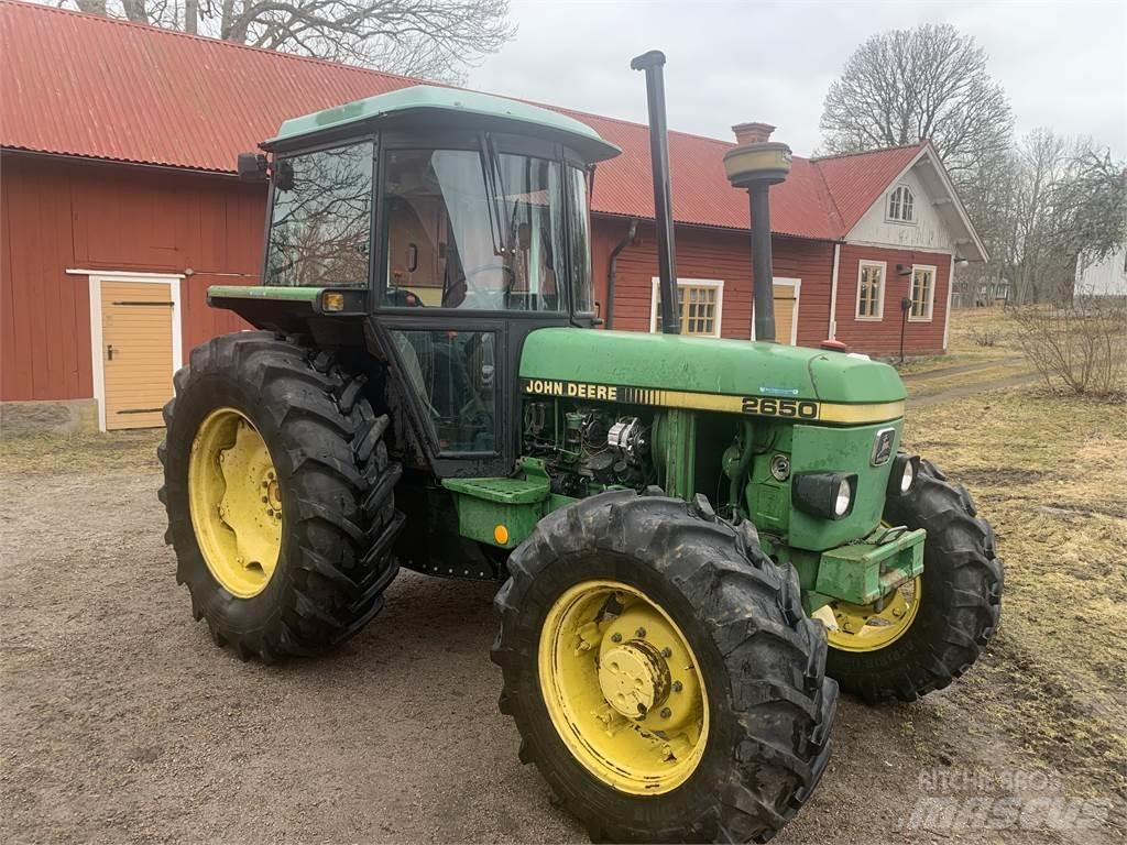 John Deere 2650 Tractoare