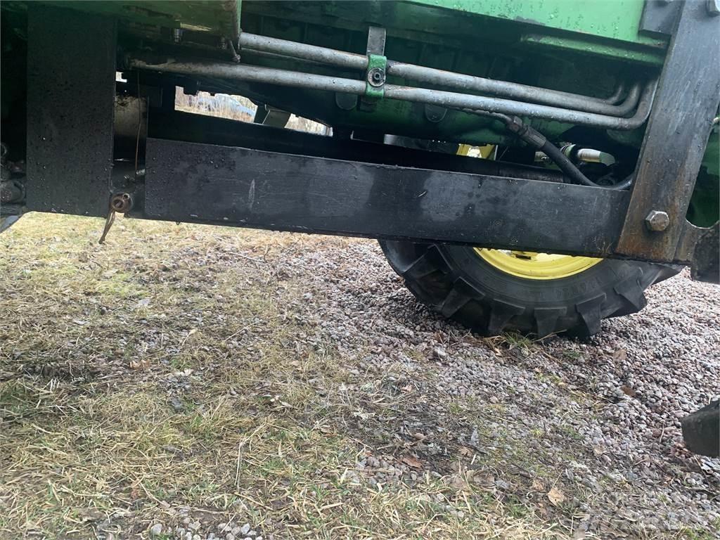 John Deere 2650 Tractoare