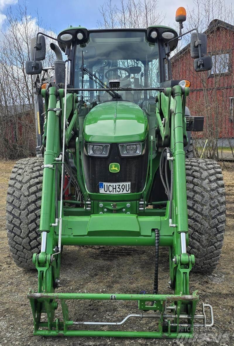 John Deere 5090R Tractoare